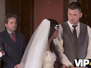 VIP4K. Couple starts fucking in front of the guests after wedding ceremony