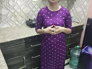 Indian Bhabhi Ko Kitchen Pe Devar Ne Pelke Chuda, Indian Big Boobs Bhabhi Sex Affairs In Kitchen,